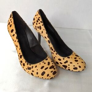 Tory Burch Cheetah Print Calf Hair Heels Women's Size 6.5 Sophisticated